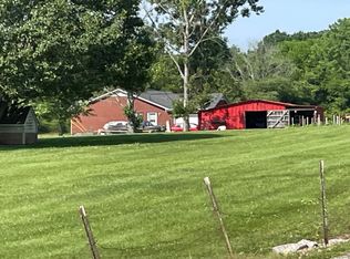 700 Old Liberty Rd, Alexandria, TN 37012