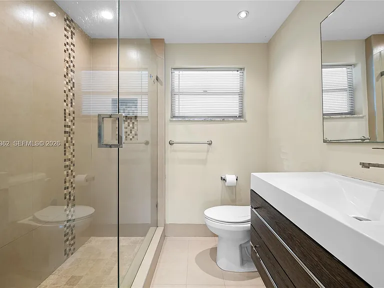 329 SE 3rd St #103S — Photo 16