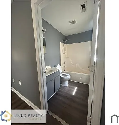 428 Jones St #1 — Photo 8