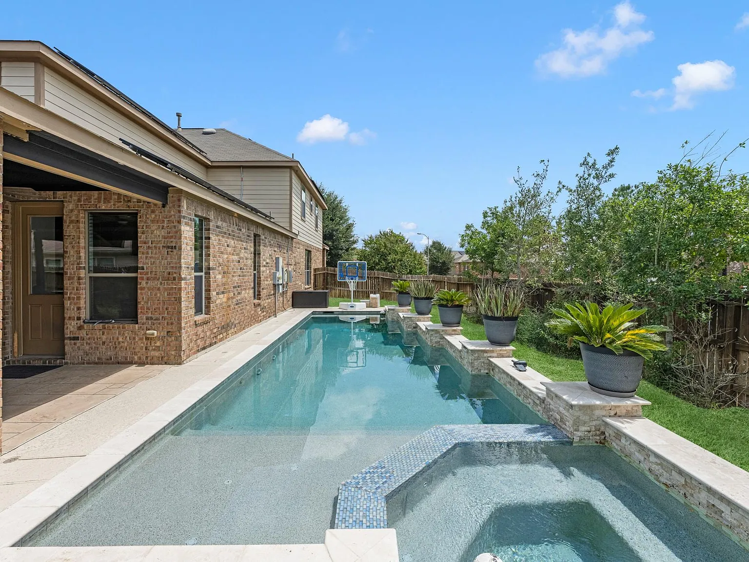 4 bed, 3.5 bath, 3842 sqft, $3,700 — Photo 1