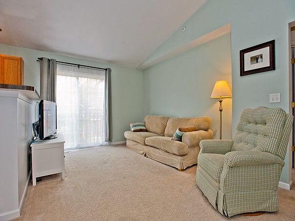 2nd image of 912 Enfield Dr #5-A3
