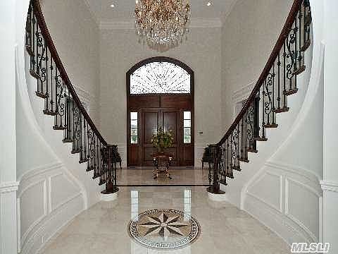 2nd image of 7 Evergreen Way