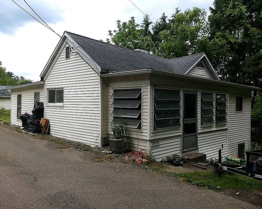 1st image of 23230 W 23rd St
