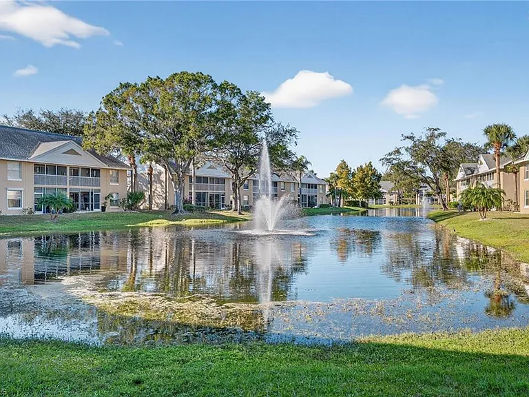 138 Pebble Shores Dr #103 — Photo 25