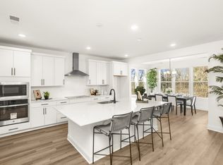 1558 Oak Springs Dr, Columbia, TN 38401