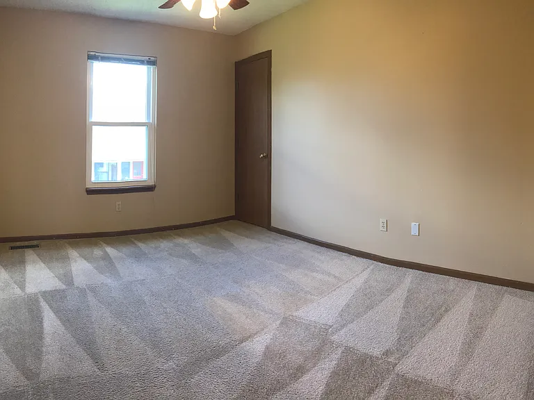 Lorimar Townhomes — Photo 31