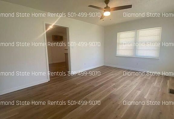 3rd image of 11 Quillen Ave