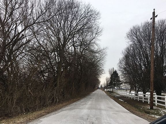 4th image of 2613 Wehr Rd