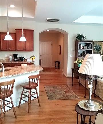 2nd image of 4504 Parkgate Dr