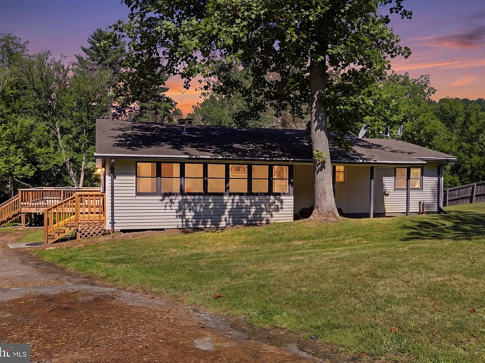 1st image of 13340 Cacapon Rd