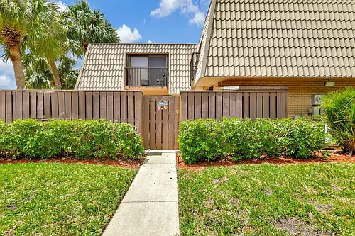 5907 59th Way Photo 1