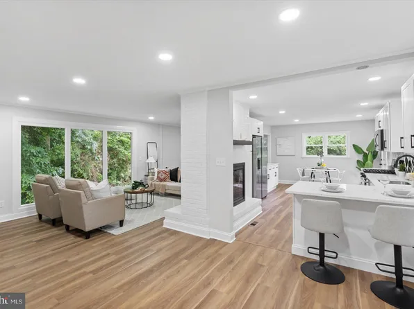 8808 Littlewood Rd, Parkville, MD 21234