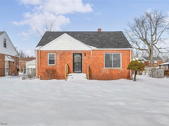 2nd image of 20261 Fuller Ave