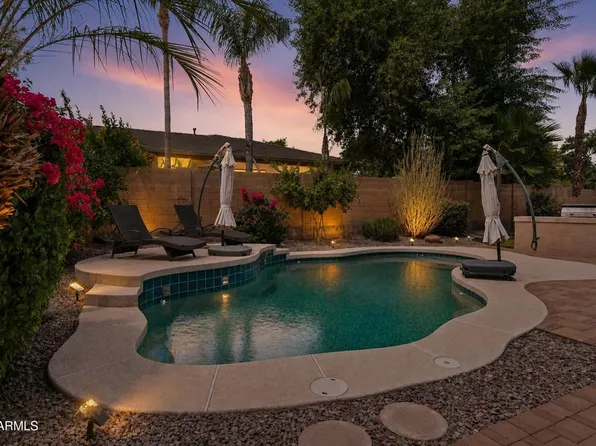 4342 W HACKAMORE Drive, Phoenix, AZ 85083
