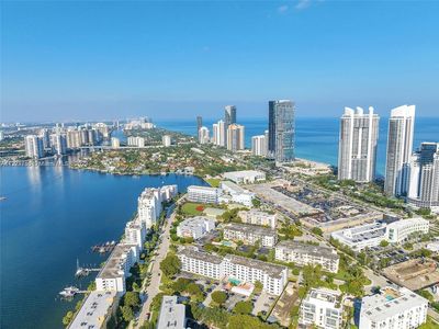 250 180th Dr APT 158, Sunny Isles Beach, FL, 33160