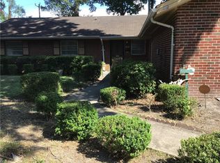 43 Azalea Dr, Hampton, VA 23669