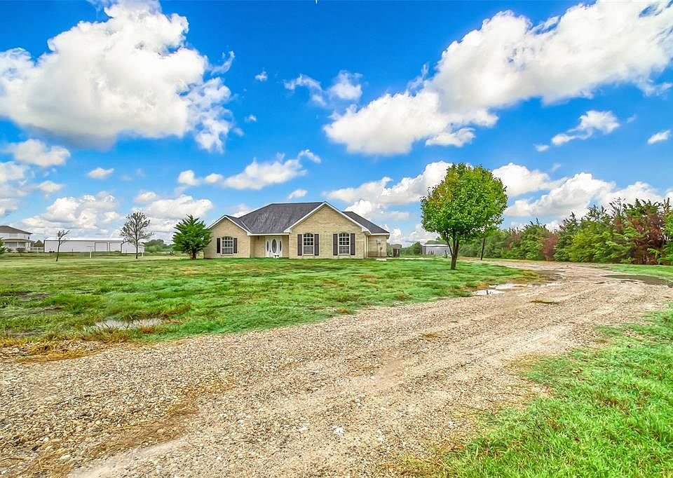 1st image of 5592 County Road 1120