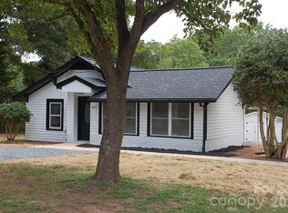 24674 Saint Martin Rd, Albemarle, NC 28001