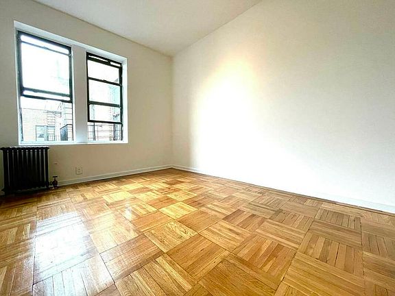 5th image of 436 Eastern Pkwy APT 6E