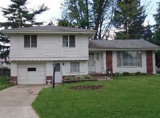 26 Harmony Ln, Toledo, OH 43615