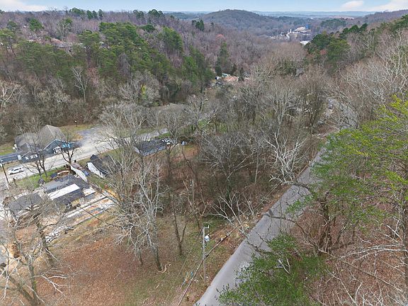 2nd image of 3145 Lightfoot Mill Rd