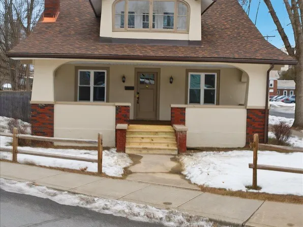 21 Crandall Street, Glens Falls, NY 12801