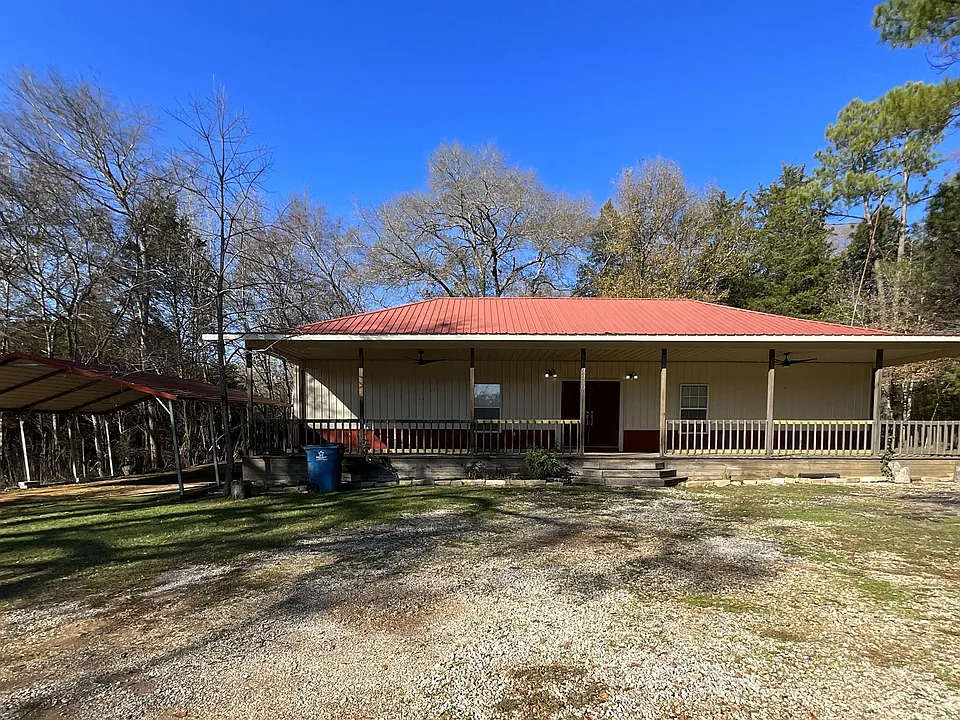 2210 State Highway 31 W