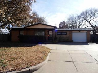 1207 W Alcott St, Wichita, KS 67204