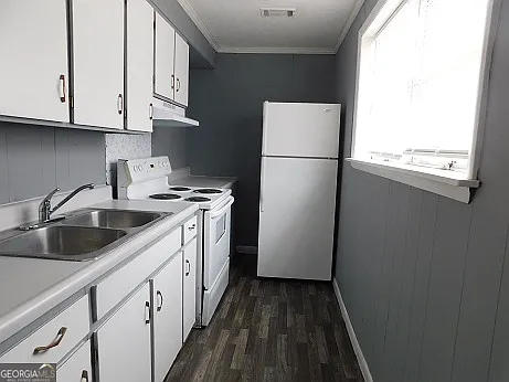 101 S Zetterower Ave #D — Photo 6