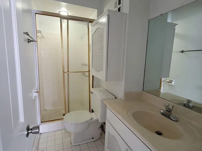 Woodward Park Apartments — Photo 52