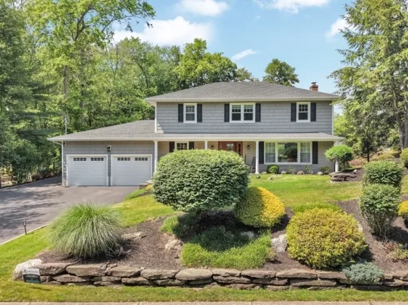 21 Tulip Ter, Wayne Twp., NJ 07470