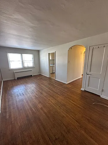 728 E Chester Pike Photo 1