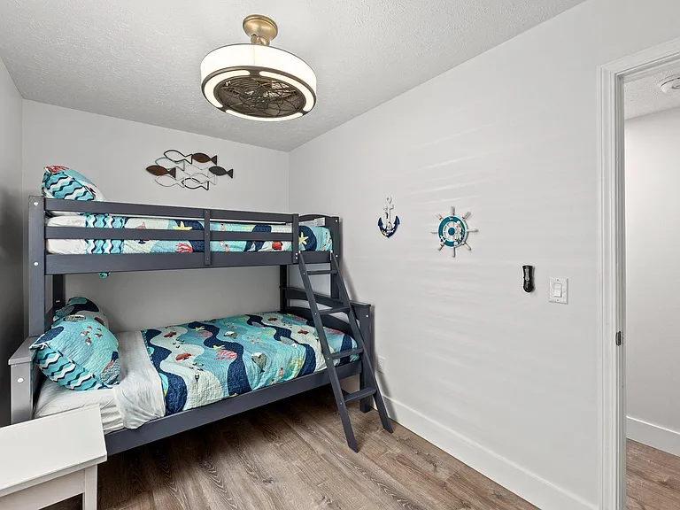607 Dogwood St #C — Photo 11