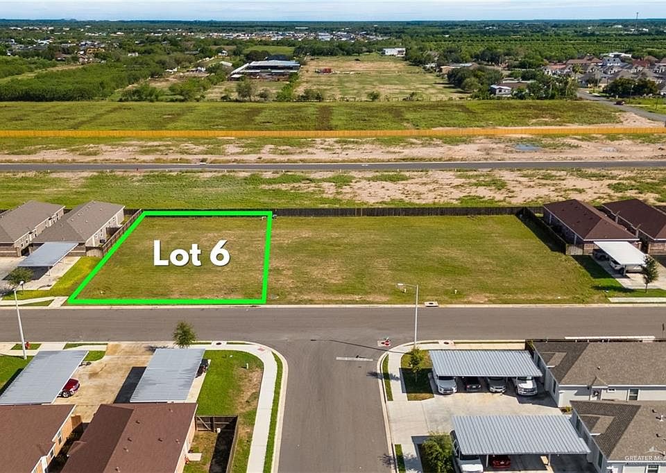1st image of 904 Sunset Ln
