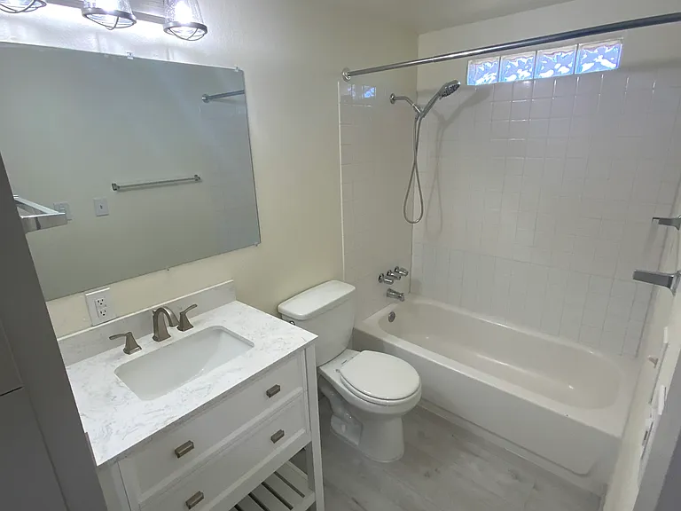 415 165th St S #1 — Photo 8