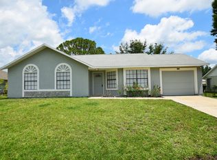 1761 Gagman St NW, Palm Bay, FL 32907