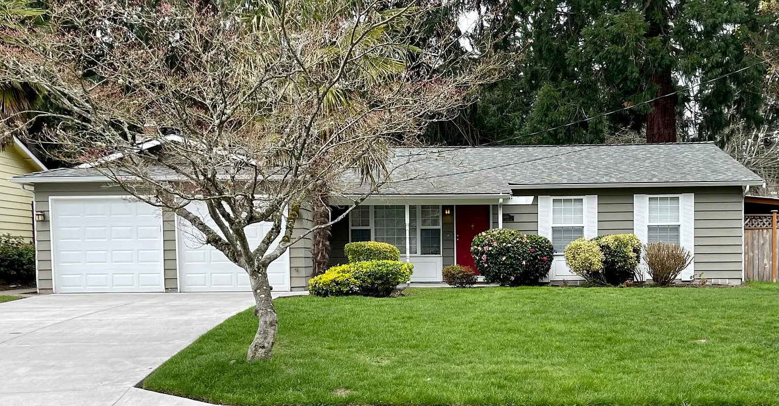 1401 168th Ave NE photo 1