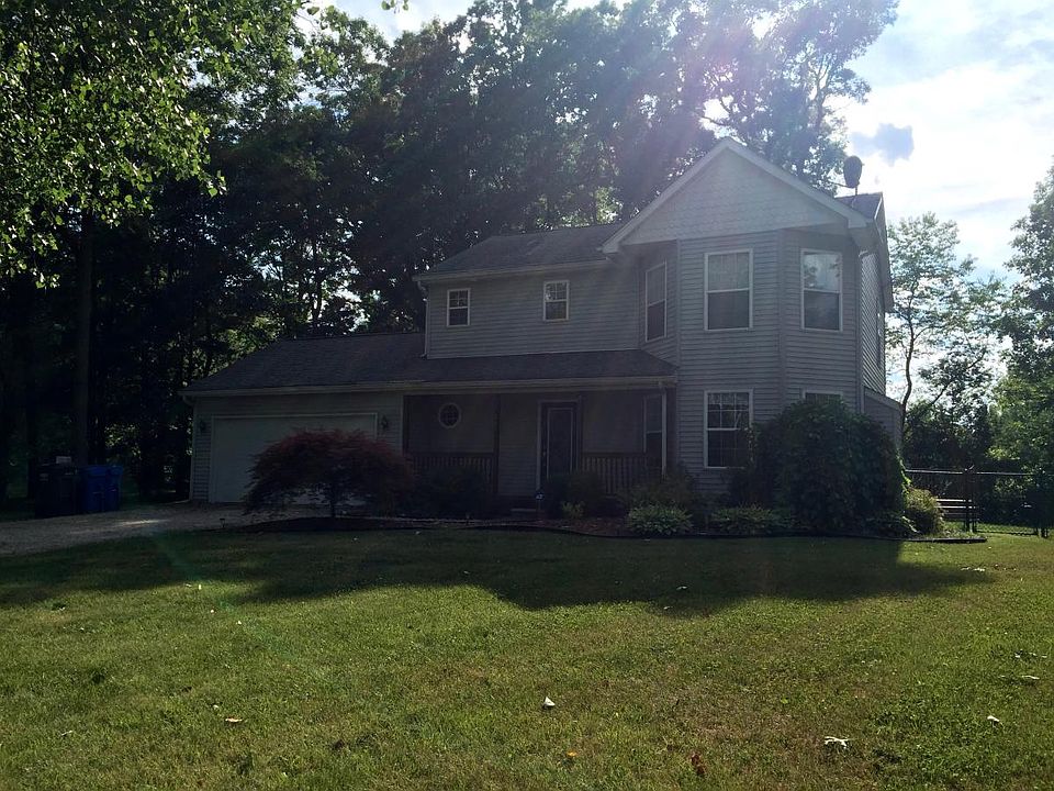 1st image of 11776 N Main St