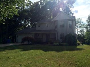 11776 N Main St, Whitmore Lake, MI