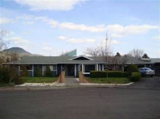 2911 Barclay Rd, Medford, OR 97504