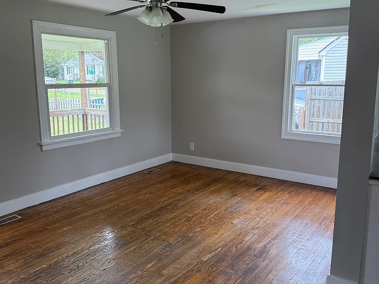 309 Koch Ave — Photo 5