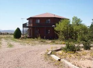 531 W Valleri Ann Rd, Paulden, AZ 86334