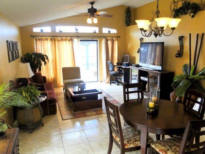 1st image of 978 Gascony Ct