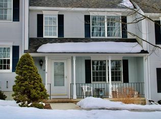 18 Twin Cir, Middlebury, VT 05753