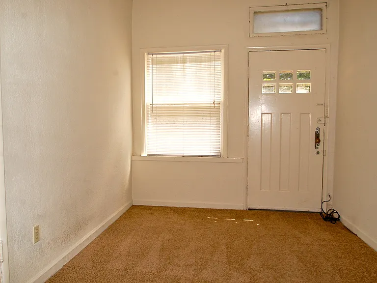 2100 California St — Photo 10