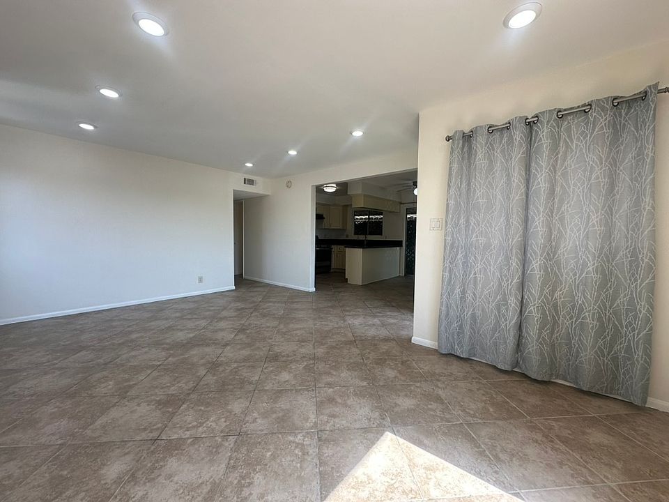 1st image of 13314 Cordary Ave