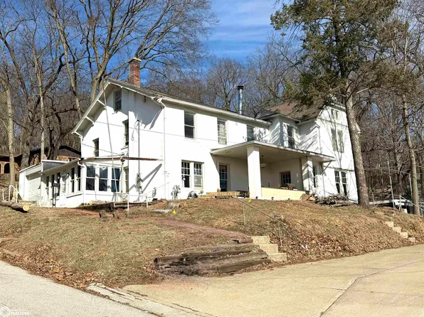 216 12th St, Fort Madison, IA 52627