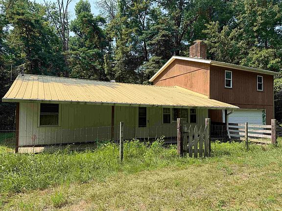 4th image of 534 Paw Paw Rd