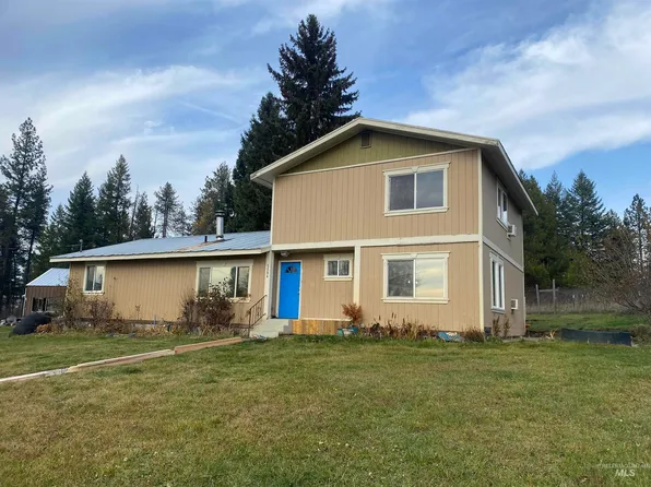5594 Highway 8, Deary, ID 83823