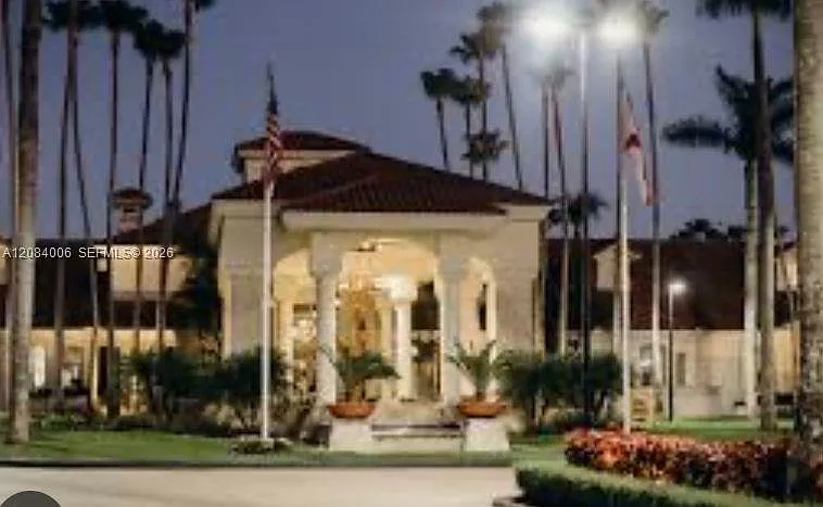 Doral Pk Country Cl Villa — Photo 2